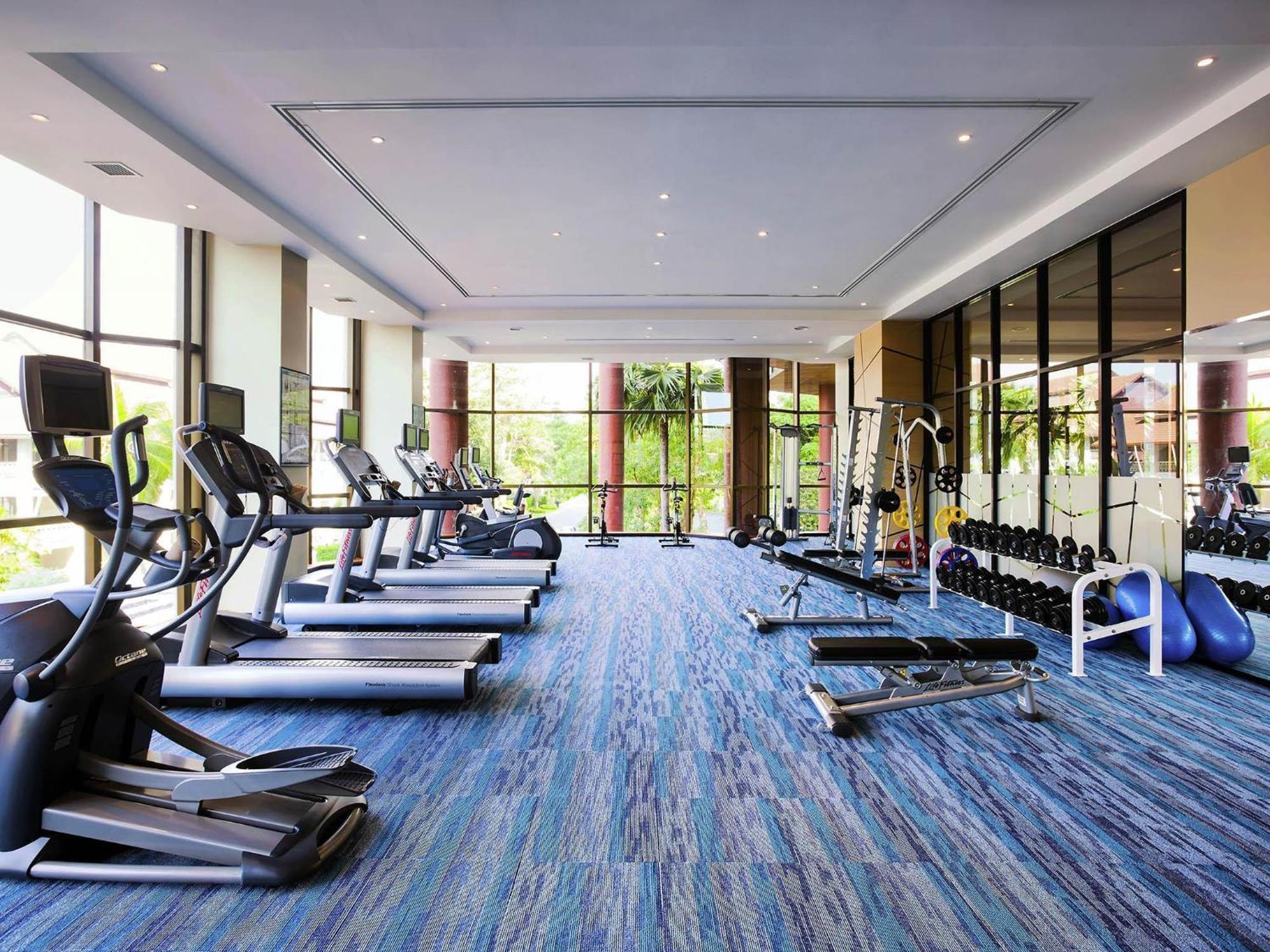 Pullman Pattaya Hotel G Екстериор снимка