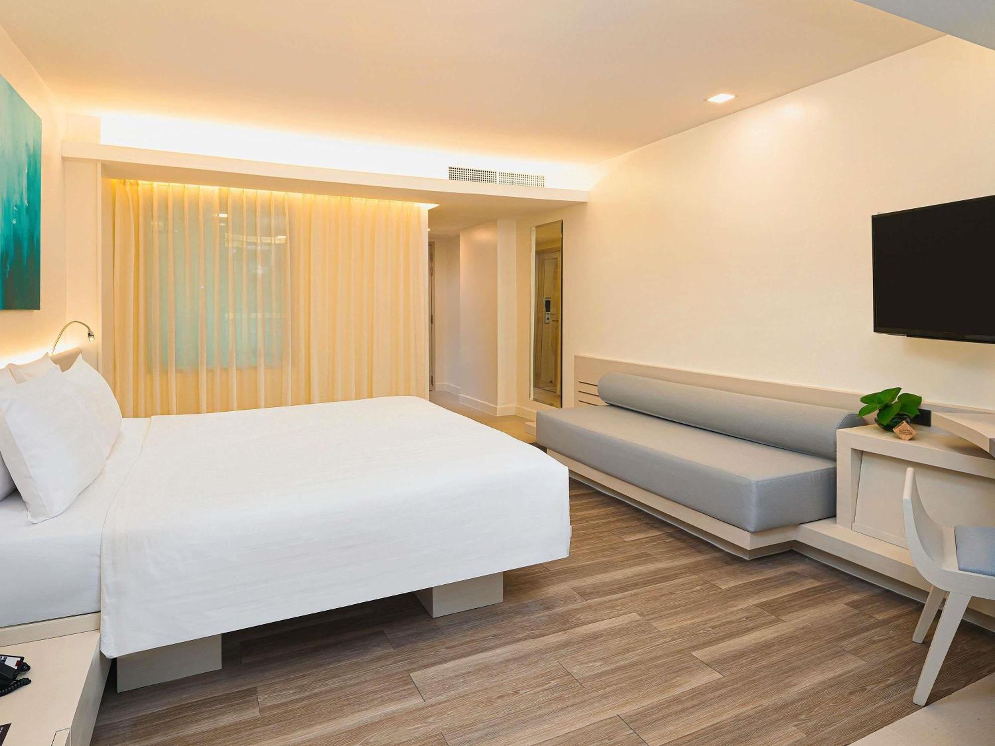Pullman Pattaya Hotel G Екстериор снимка